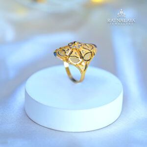 Plan Gold fancy Ladies Ring