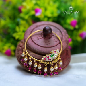 Gold Nath with Drop Pearl