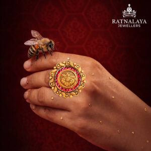 CLASSIC STYLE LADIES RING ANTIQUE GOLD 22KT