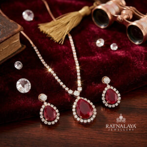 Pure Luxury Crafted in Red Diamond Necklace set