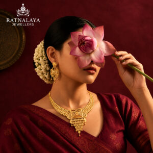 Classic Indian Gold Set | Intricate Detailing 22KT