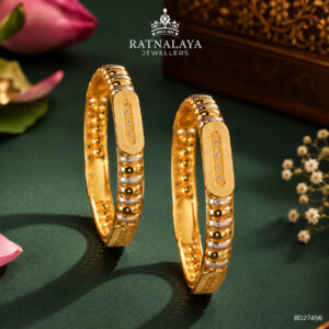 GOLD PAIR BANGLES FOR WOMEN 18KT