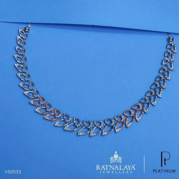 Shining Leaf Platinum Necklace