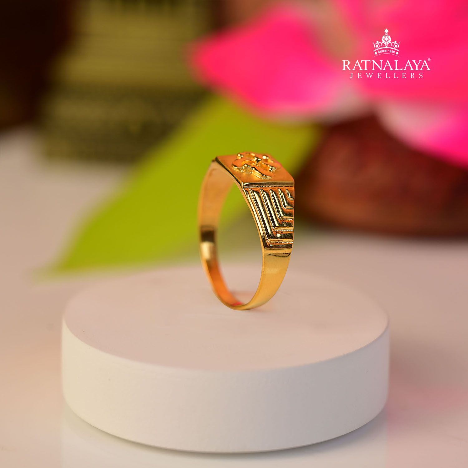 Swastik Gold #Box Ring, Beautiful #2023designs,#24k Gold ring making  Process #jewellery #gold - YouTube