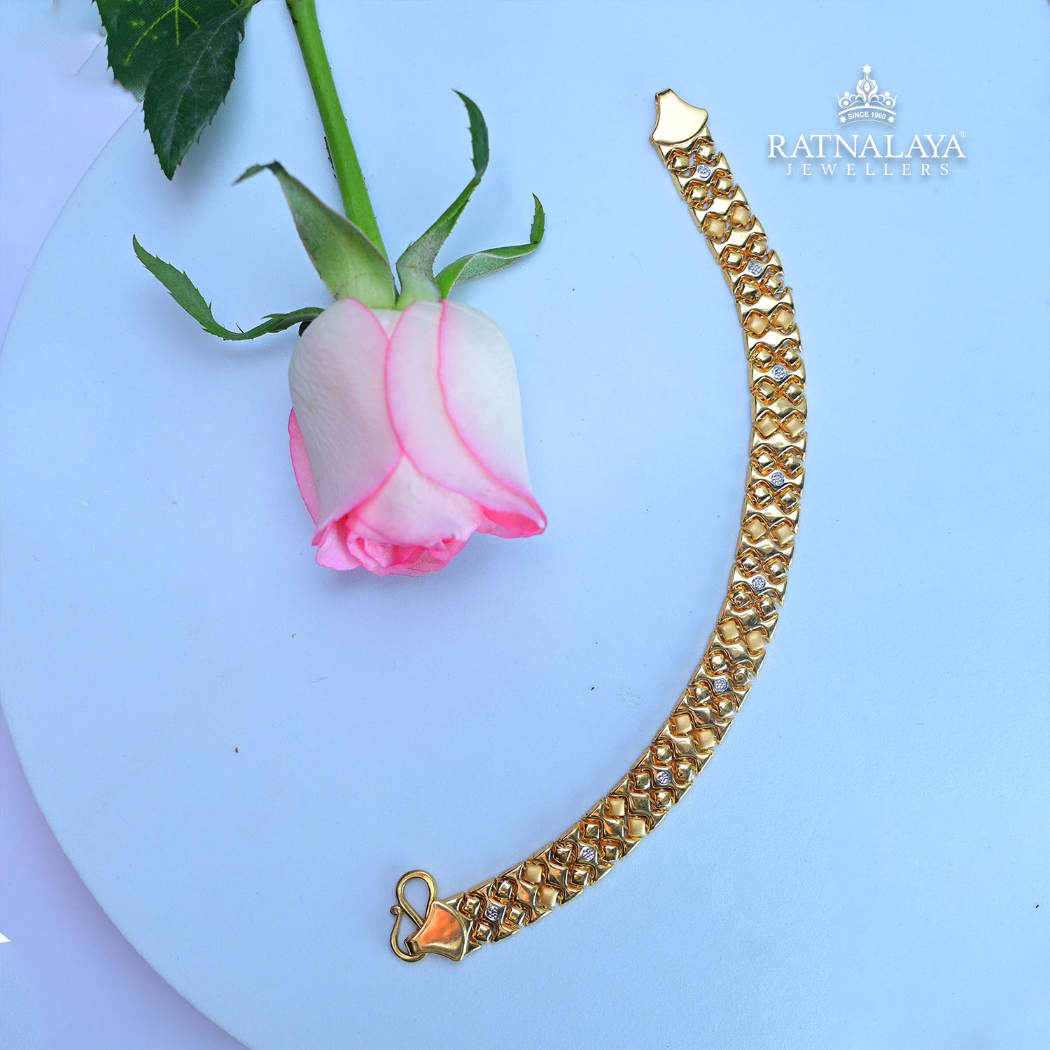Buy 22kt Yellow Gold Customized Design Filigree Work Bracelet, All Sizes  Gifting Bracelet, New Fancy Stylish Bracelet Unisex Jewelry Gbr38 Online in  India - Etsy