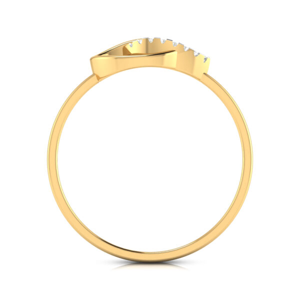 Pleasing Oval Diamond Ring