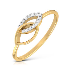 Pleasing Oval Diamond Ring