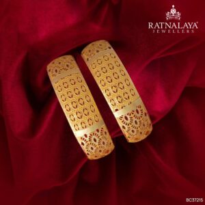 FANCY BANGLES FOR WOMEN WITH 916 GOLD PURITY