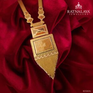 NECKLACE SET FOR WOMEN 18kt GOLD RATNALAYA JEWELLERS