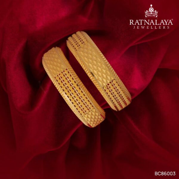GOLD BANGLES PATIALA DESIGN 22kt GOLD IN PATNA RATNALAYA
